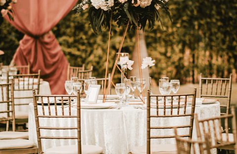 Co pić na weselu zamiast alkoholu? 7 eleganckich alternatyw