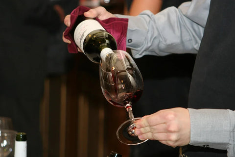 Ile kalorii ma wino? Praktyczny przewodnik po kaloriach